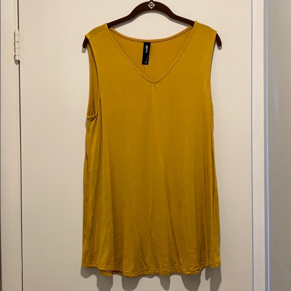 Mustard yellow v neck tank